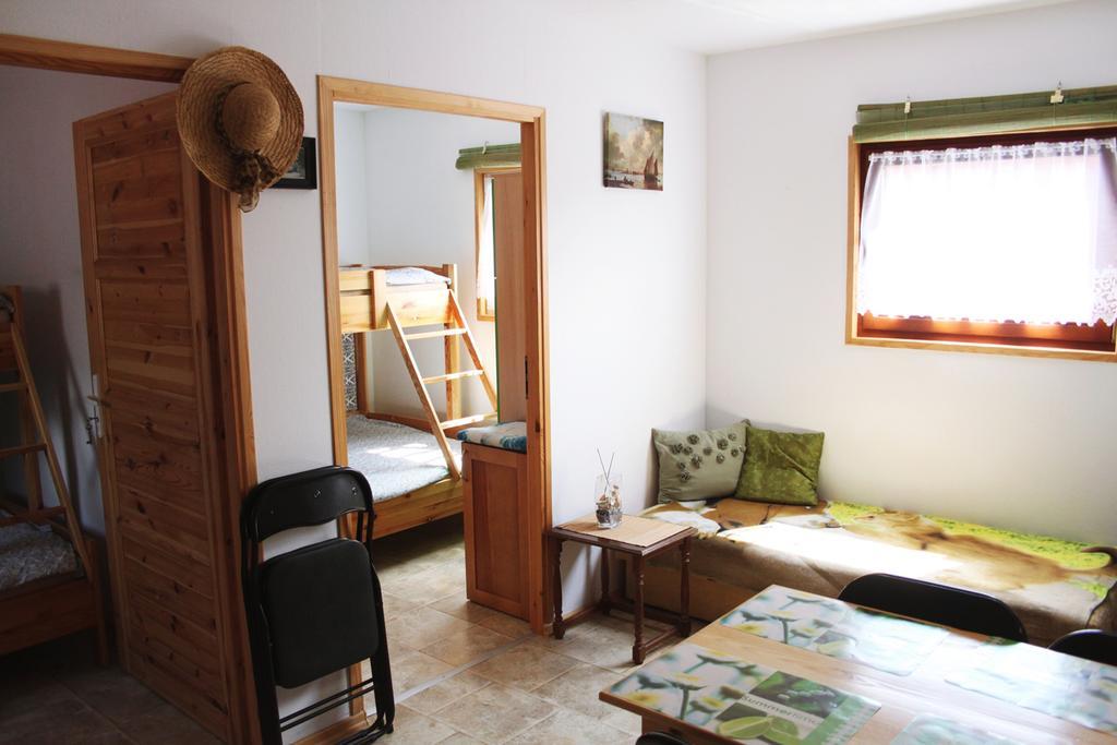Kwiatu Paproci Villa Rusinowo  Kamer foto